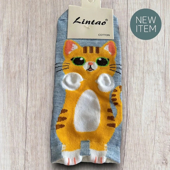 6 PAIR of Unisex Character Socks BRAND NEW CUTE KITTY WOMEN SIZE 4.5 - 9 - Picture 7 of 9